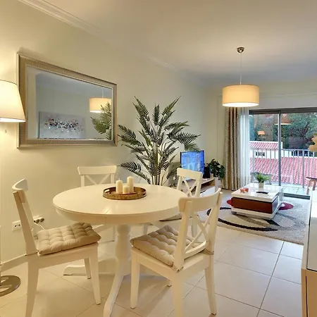 Rooftop Oldtown Apartment Albufeira