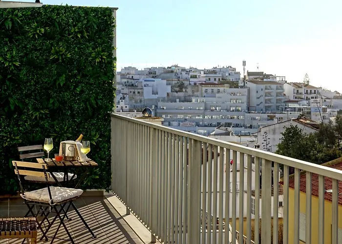 Rooftop Oldtown Апартаменты *